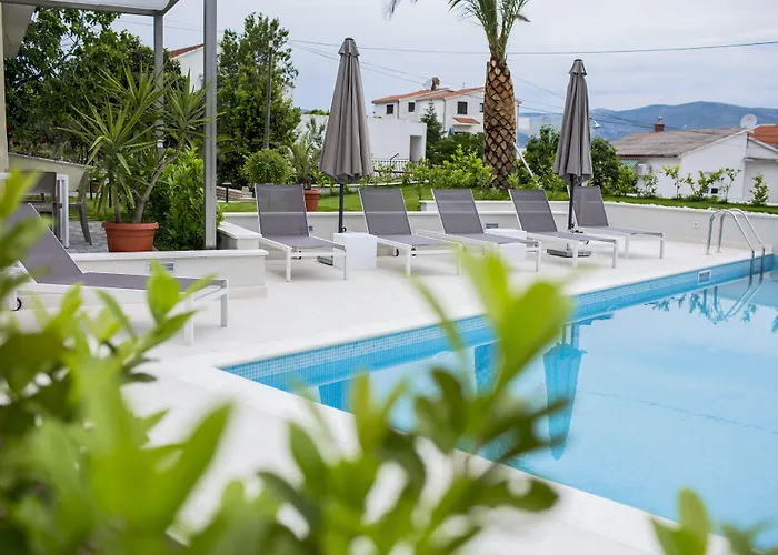 Apartment Bago Trogir