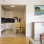 Apartment Bago